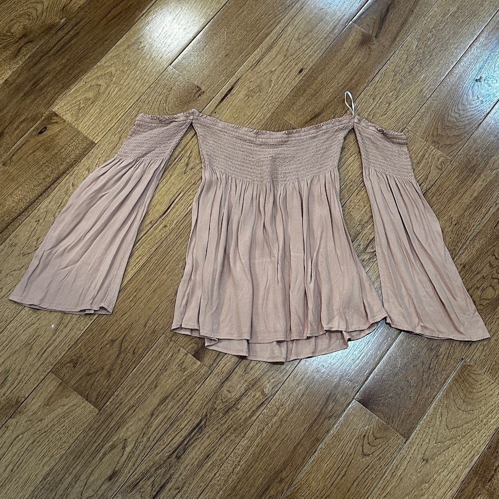 Off-the-Shoulder Flowy Long-Sleeve Smocked Shirt Size L